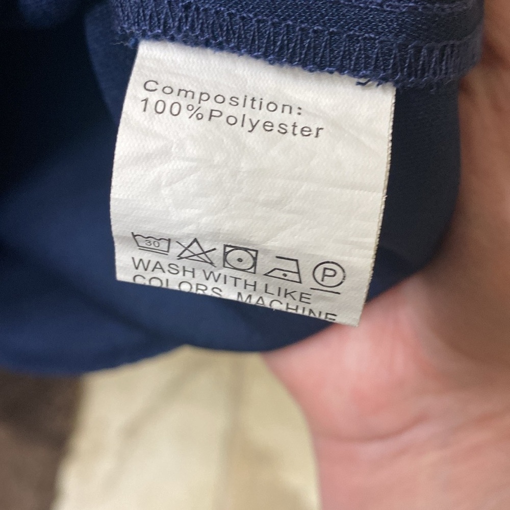 BTFBM women’s navy pullover top NWOT - Picture 4 of 6
